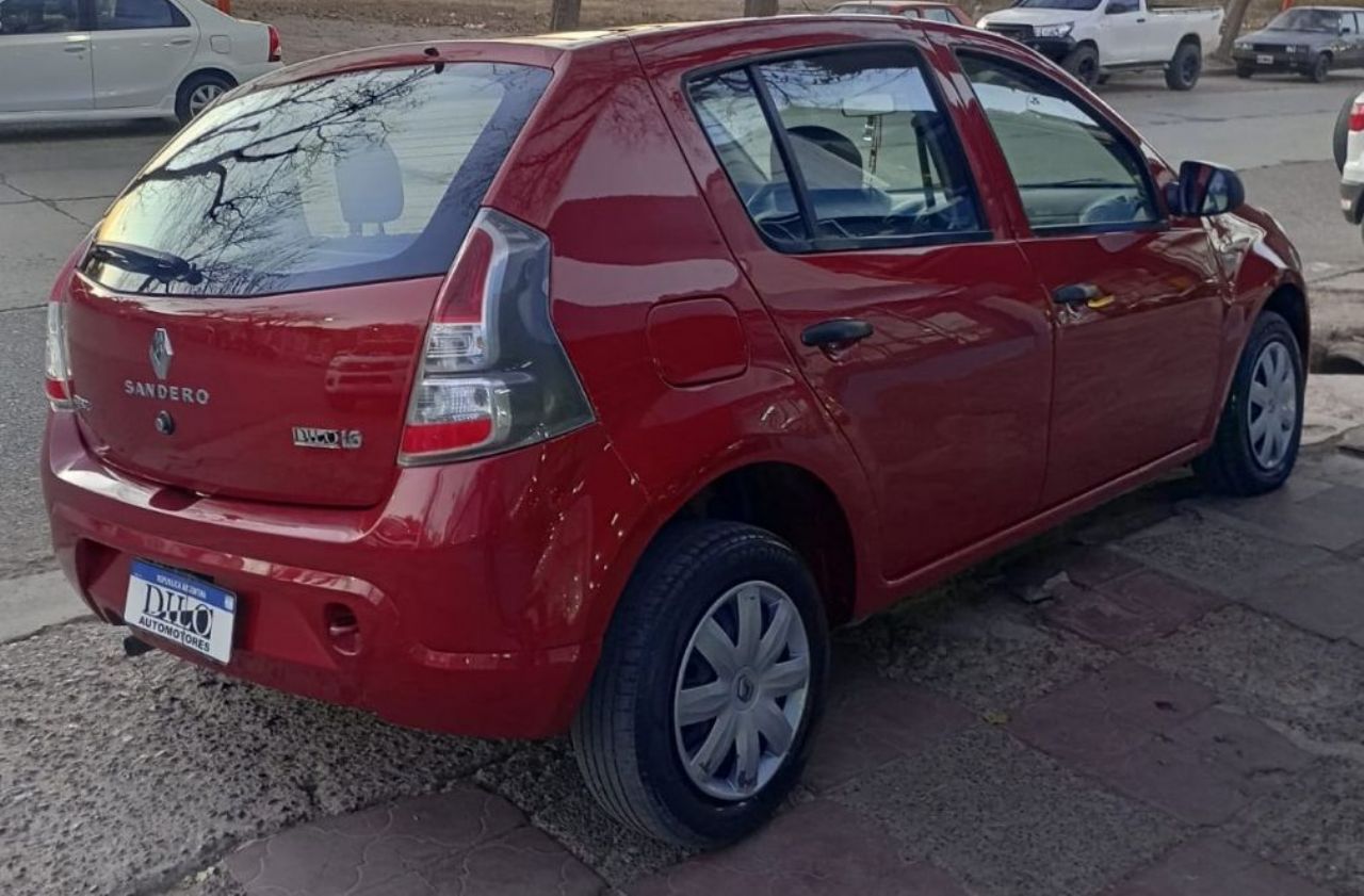 Renault Sandero Usado Financiado en Mendoza, deRuedas