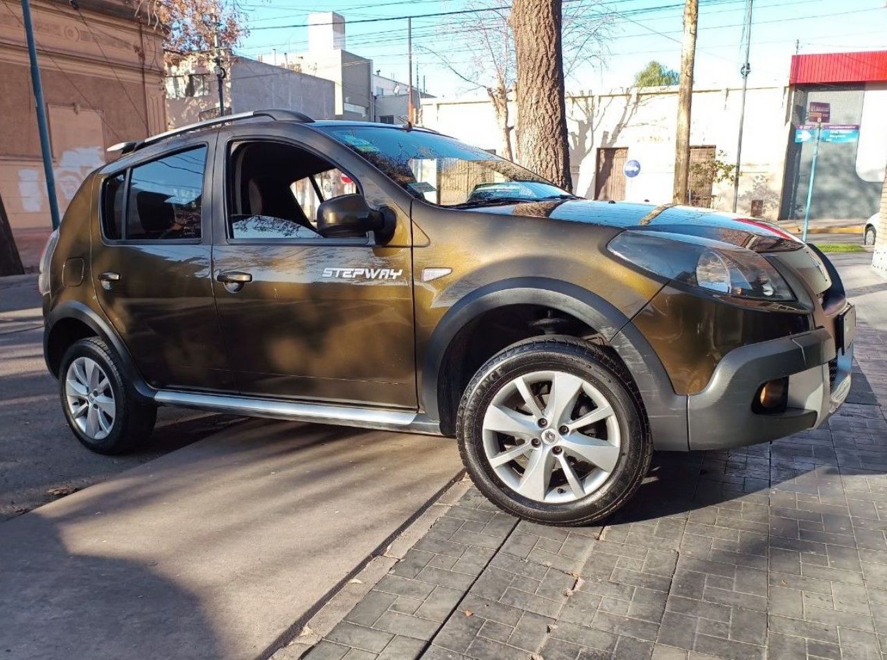 Renault Sandero Usado en Mendoza, deRuedas