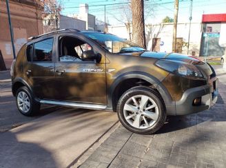 Renault Sandero Usado en Mendoza