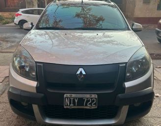 Renault Sandero Usado en Mendoza