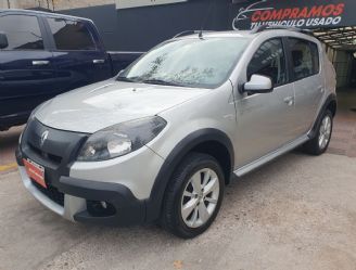 Renault Sandero Usado en Mendoza