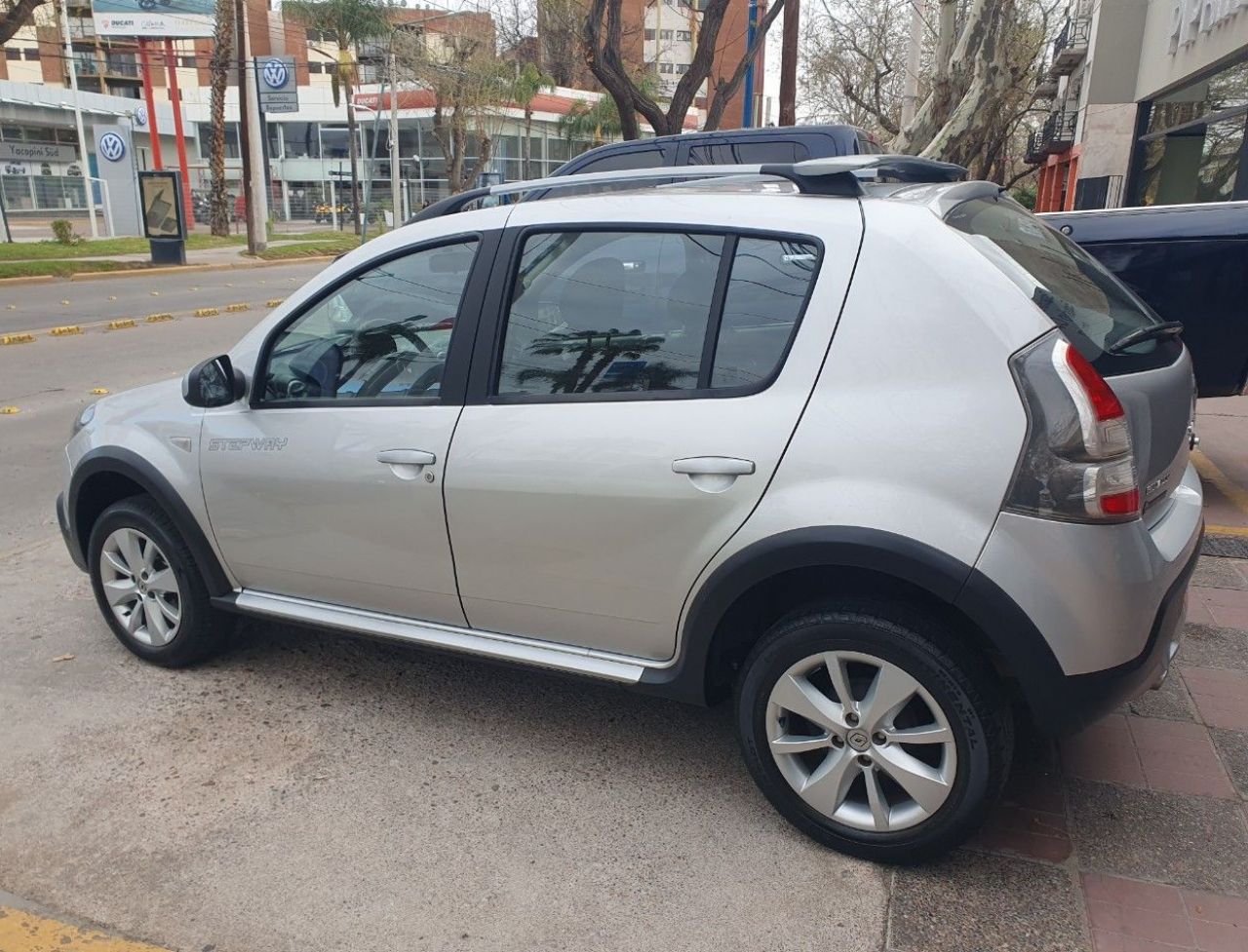 Renault Sandero Usado en Mendoza, deRuedas