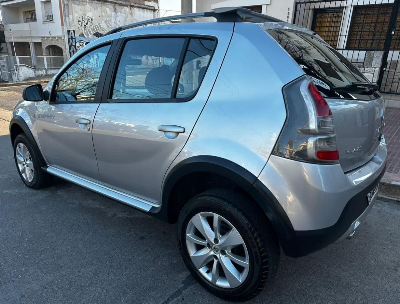 Renault Sandero Usado Financiado en Córdoba, deRuedas