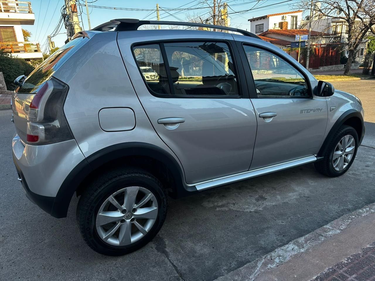 Renault Sandero Usado Financiado en Córdoba, deRuedas