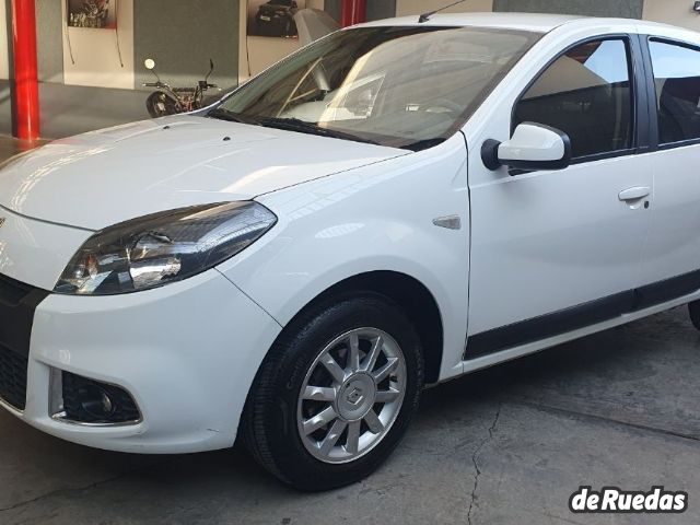 Renault Sandero Usado en Mendoza, deRuedas