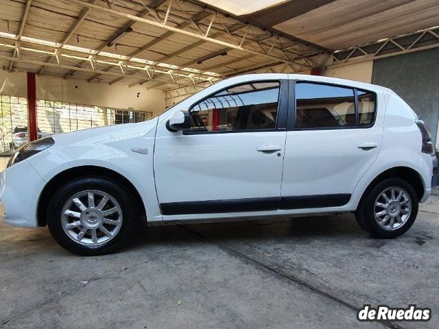 Renault Sandero Usado en Mendoza, deRuedas