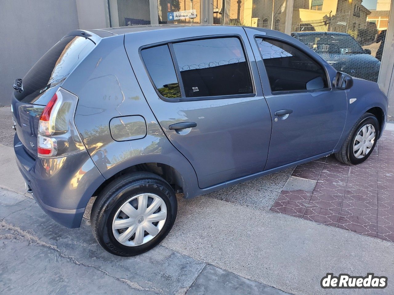 Renault Sandero Usado en Mendoza, deRuedas