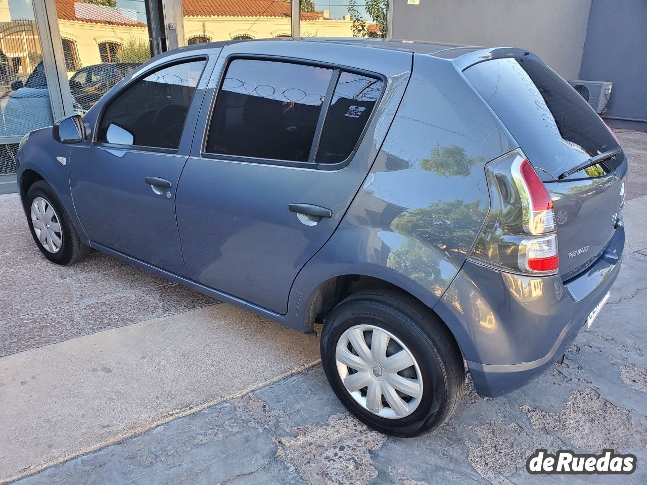 Renault Sandero Usado en Mendoza, deRuedas