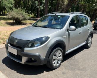 Renault Sandero Usado en Mendoza Financiado