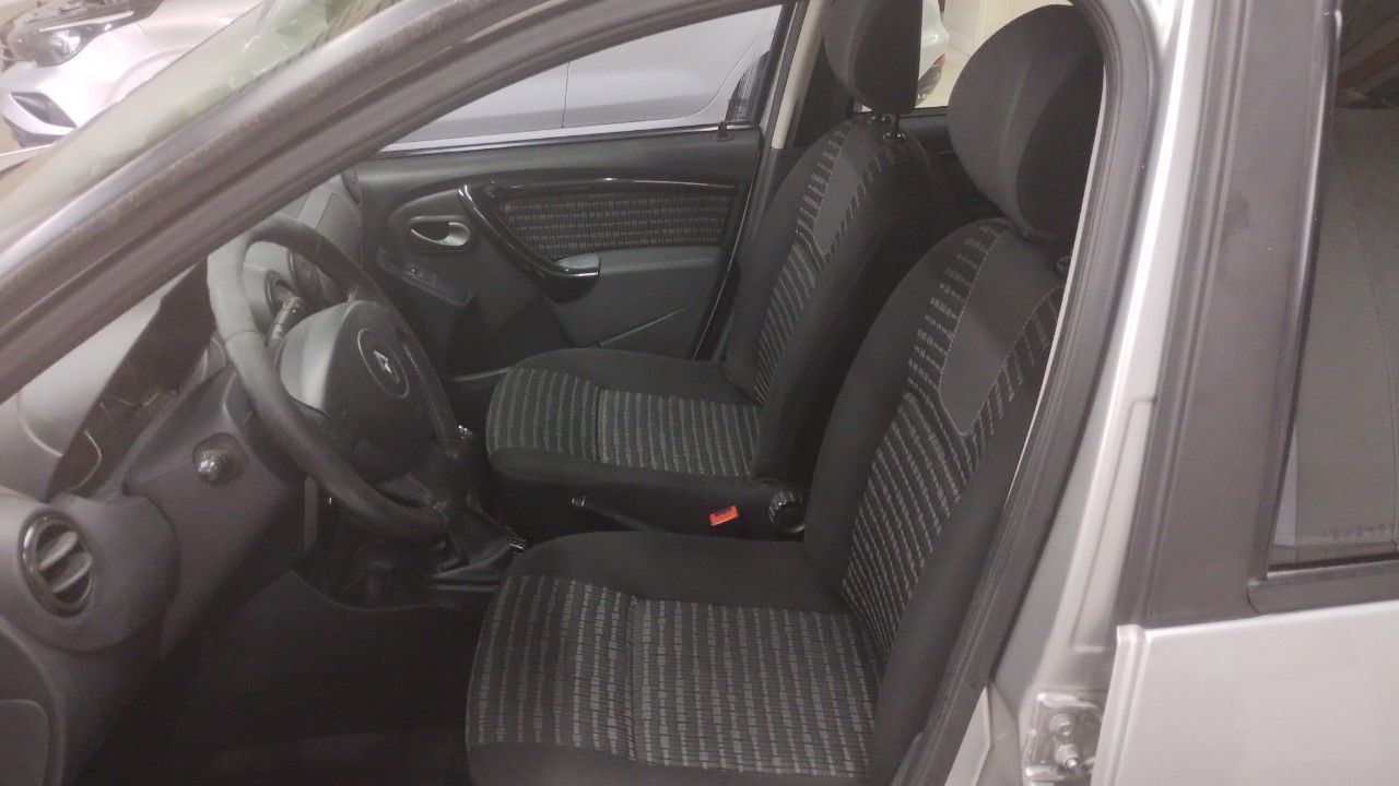 Renault Sandero Usado en Mendoza, deRuedas