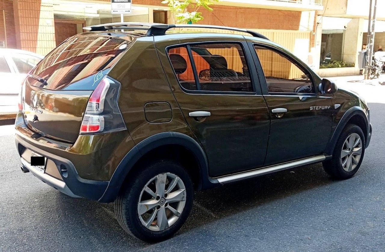 Renault Sandero Usado en Buenos Aires, deRuedas