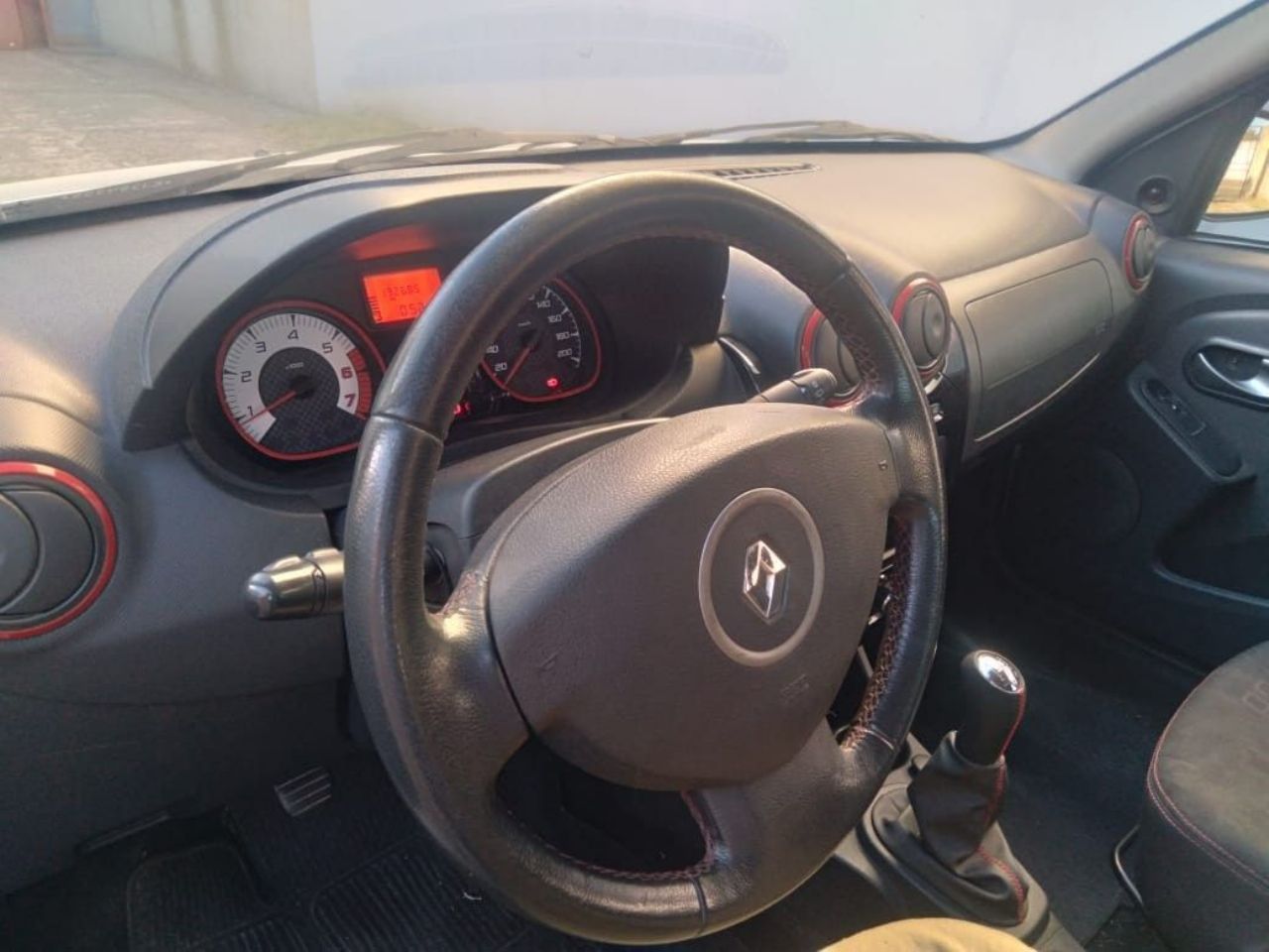 Renault Sandero Usado en Buenos Aires, deRuedas