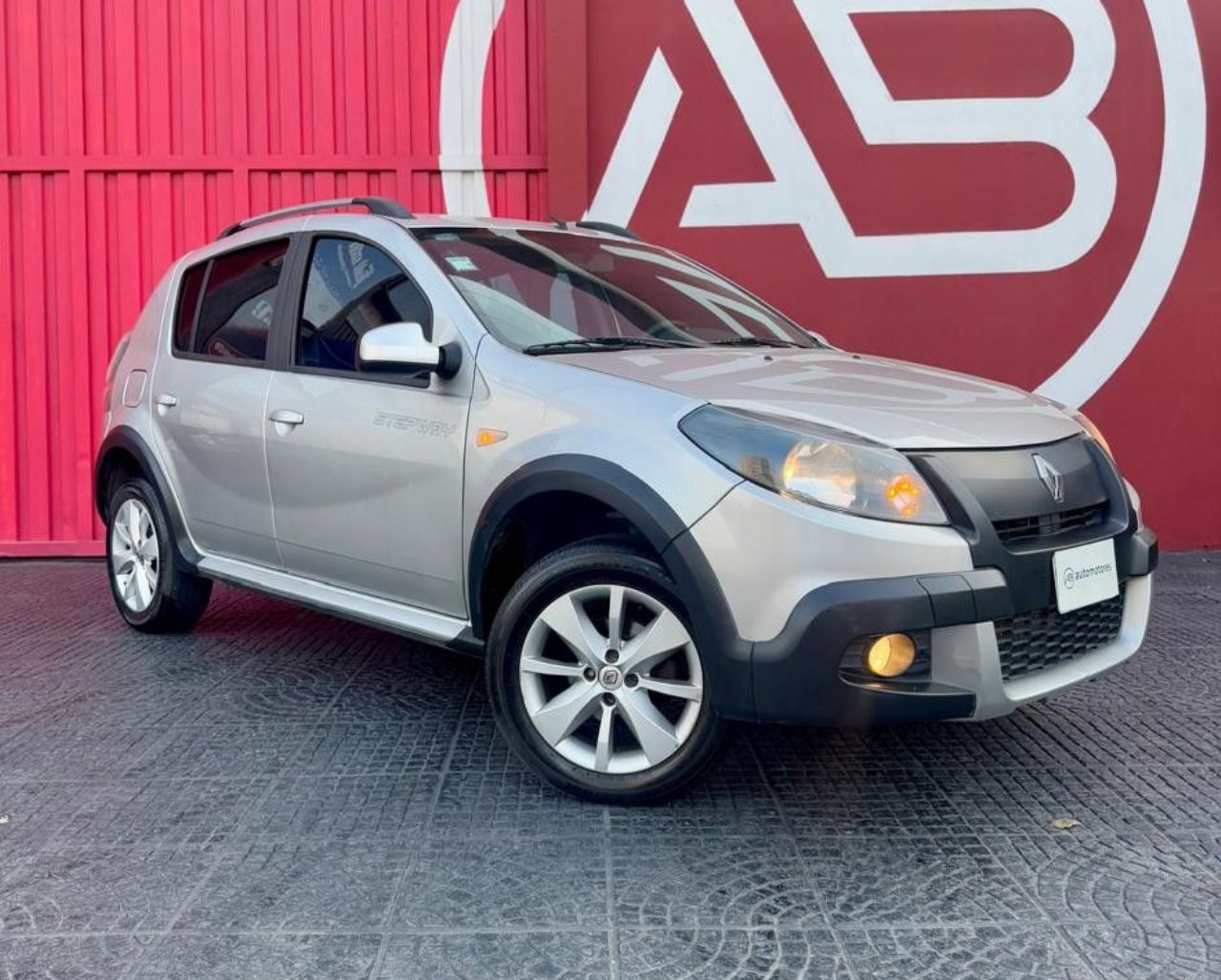 Renault Sandero Usado en Córdoba, deRuedas