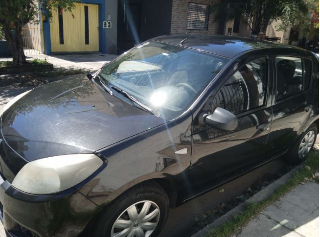 Renault Sandero Usado en Buenos Aires, deRuedas