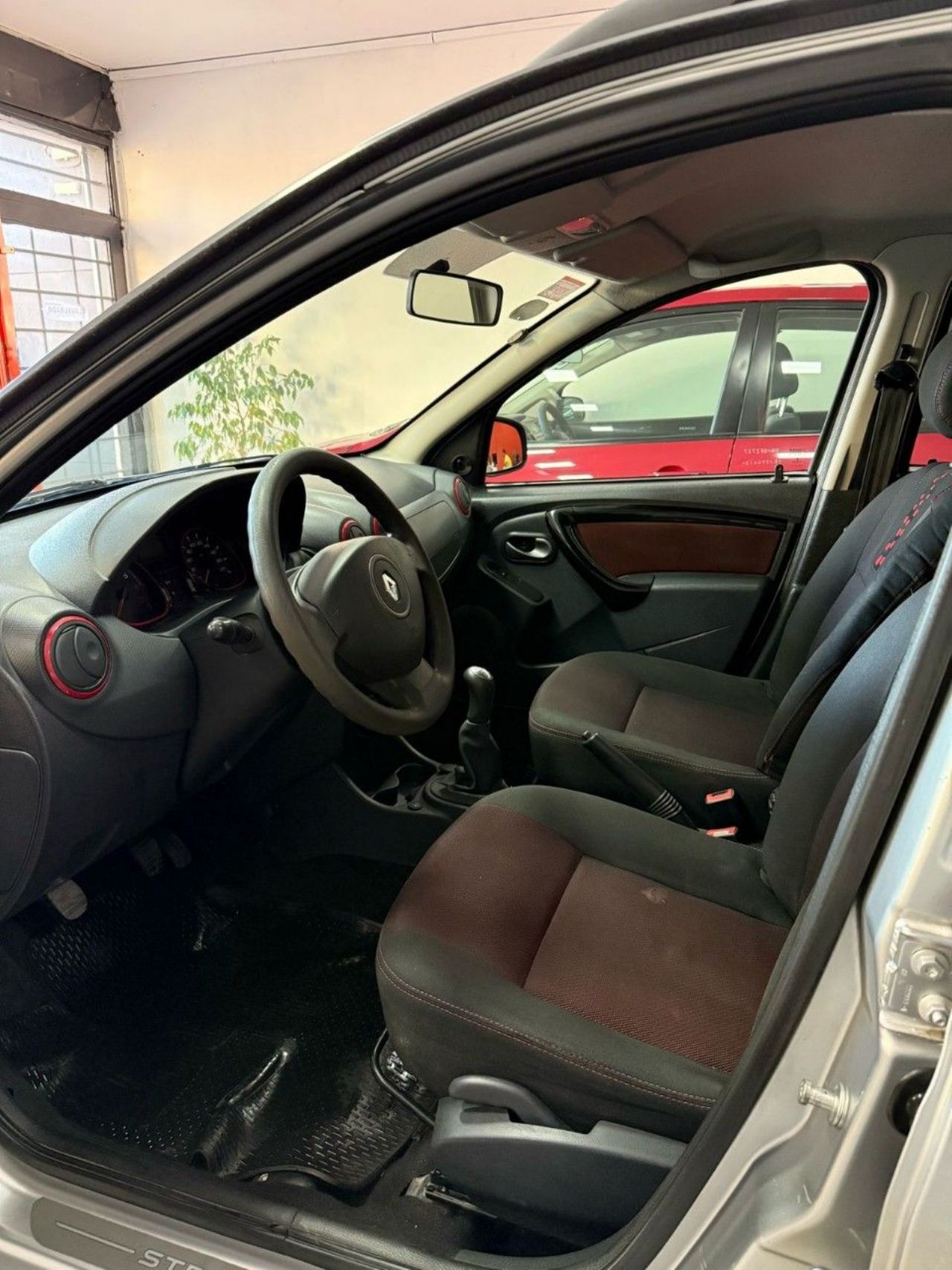 Renault Sandero Usado Financiado en Córdoba, deRuedas