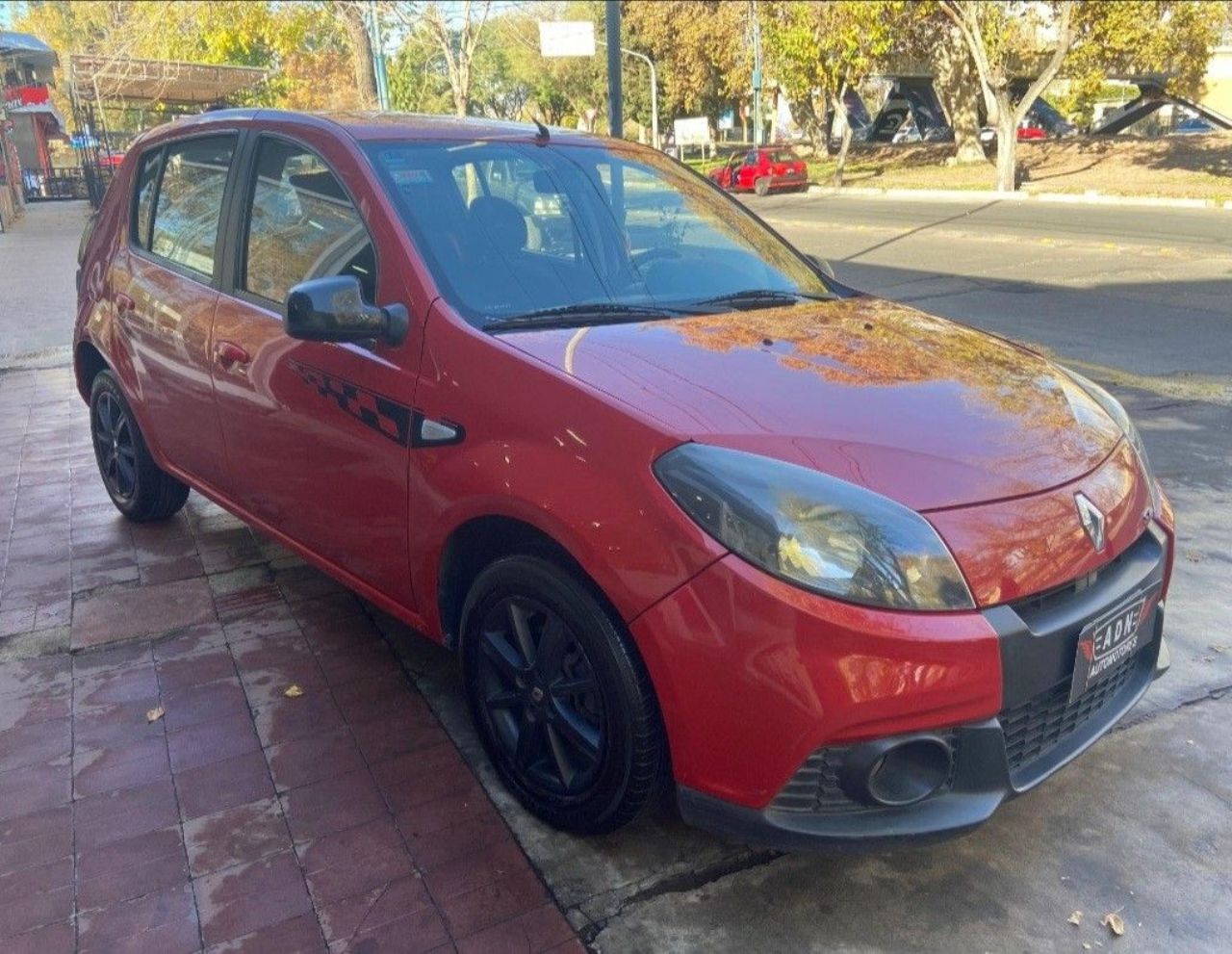 Renault Sandero Usado en Mendoza, deRuedas