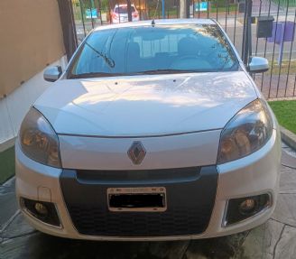 Renault Sandero Usado en Mendoza