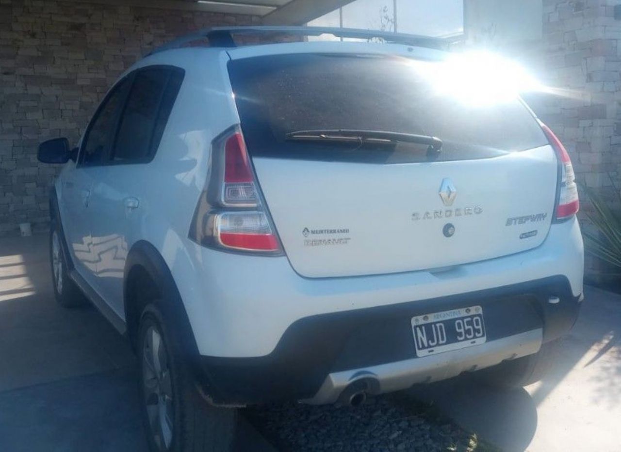 Renault Sandero Usado en Mendoza, deRuedas