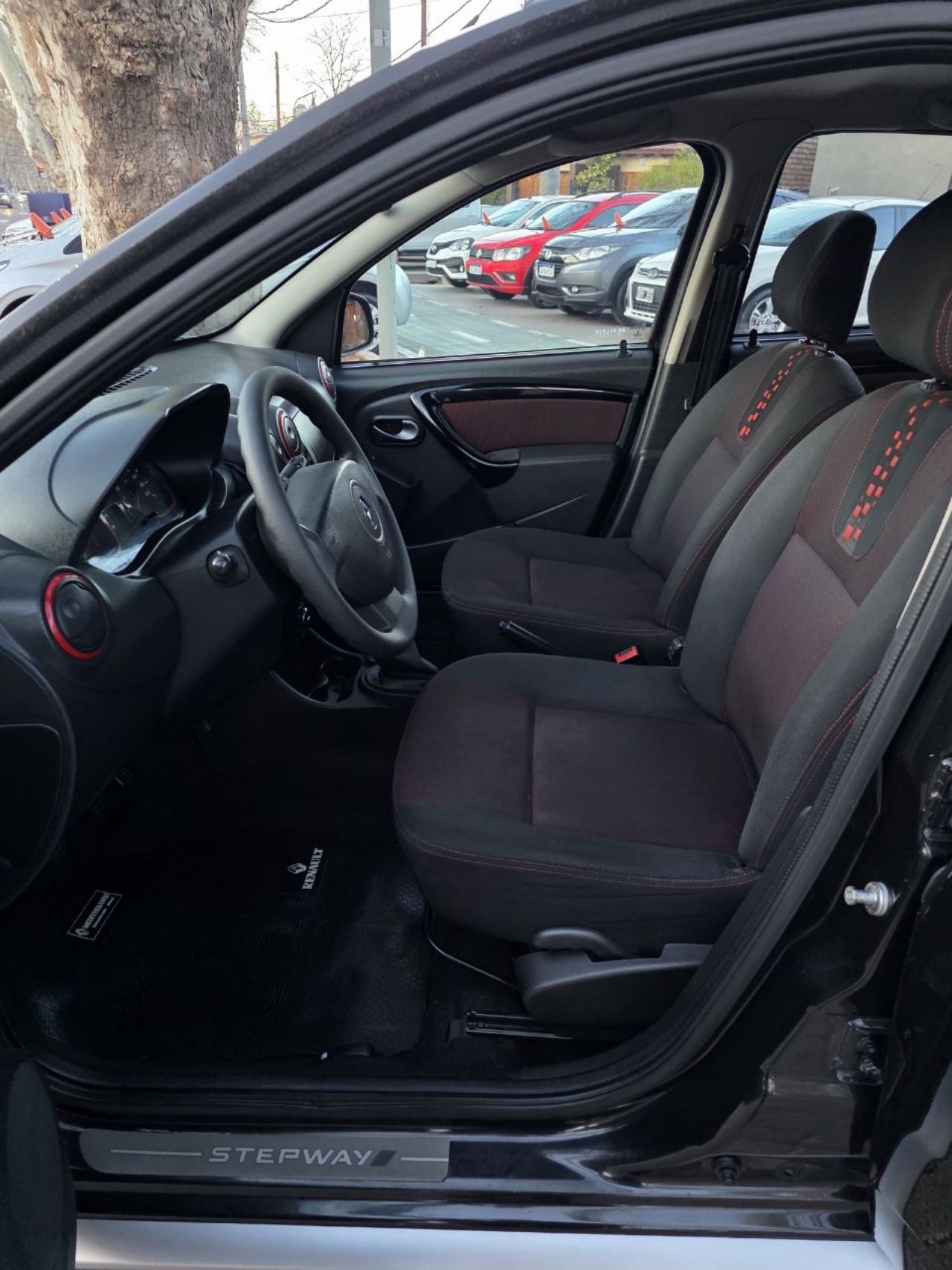 Renault Sandero Usado en Mendoza, deRuedas