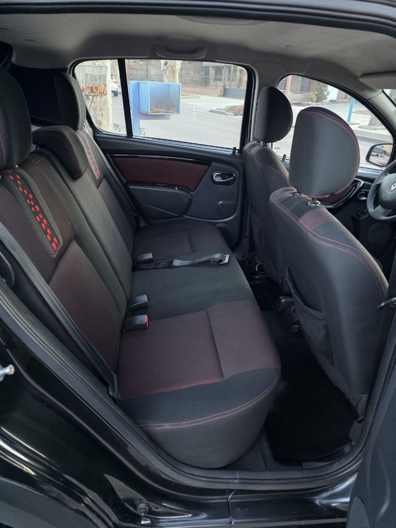 Renault Sandero Usado en Mendoza, deRuedas