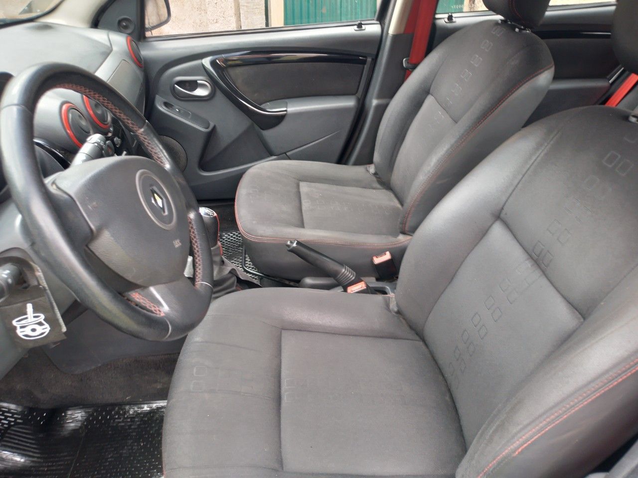 Renault Sandero Usado en San Luis, deRuedas