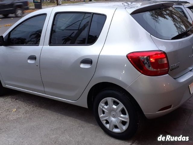 Renault Sandero Usado en Mendoza, deRuedas