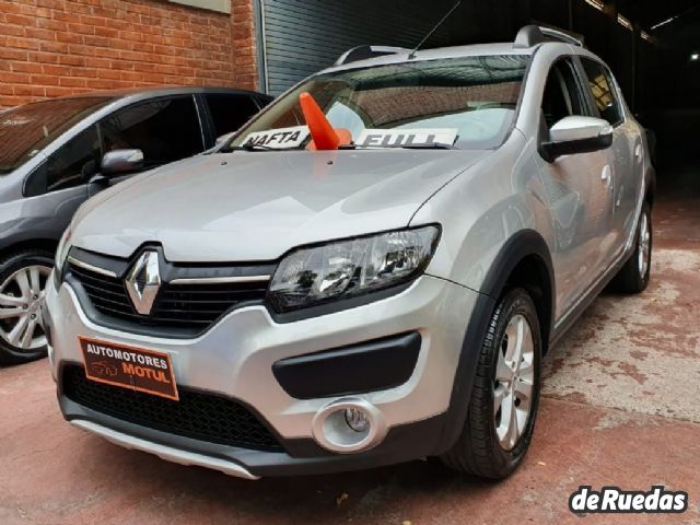 Renault Sandero Usado en Mendoza, deRuedas