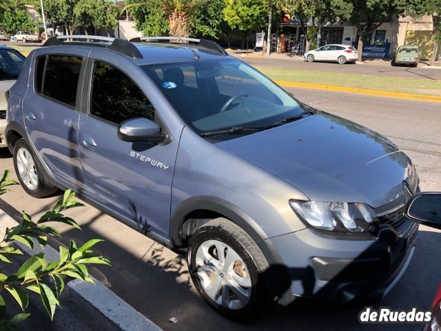 Renault Sandero Usado en Mendoza, deRuedas