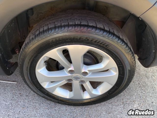 Renault Sandero Usado en Mendoza, deRuedas