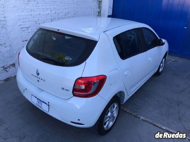 Renault Sandero Usado en Córdoba, deRuedas