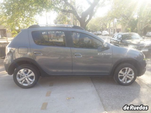 Renault Sandero Usado en Mendoza, deRuedas