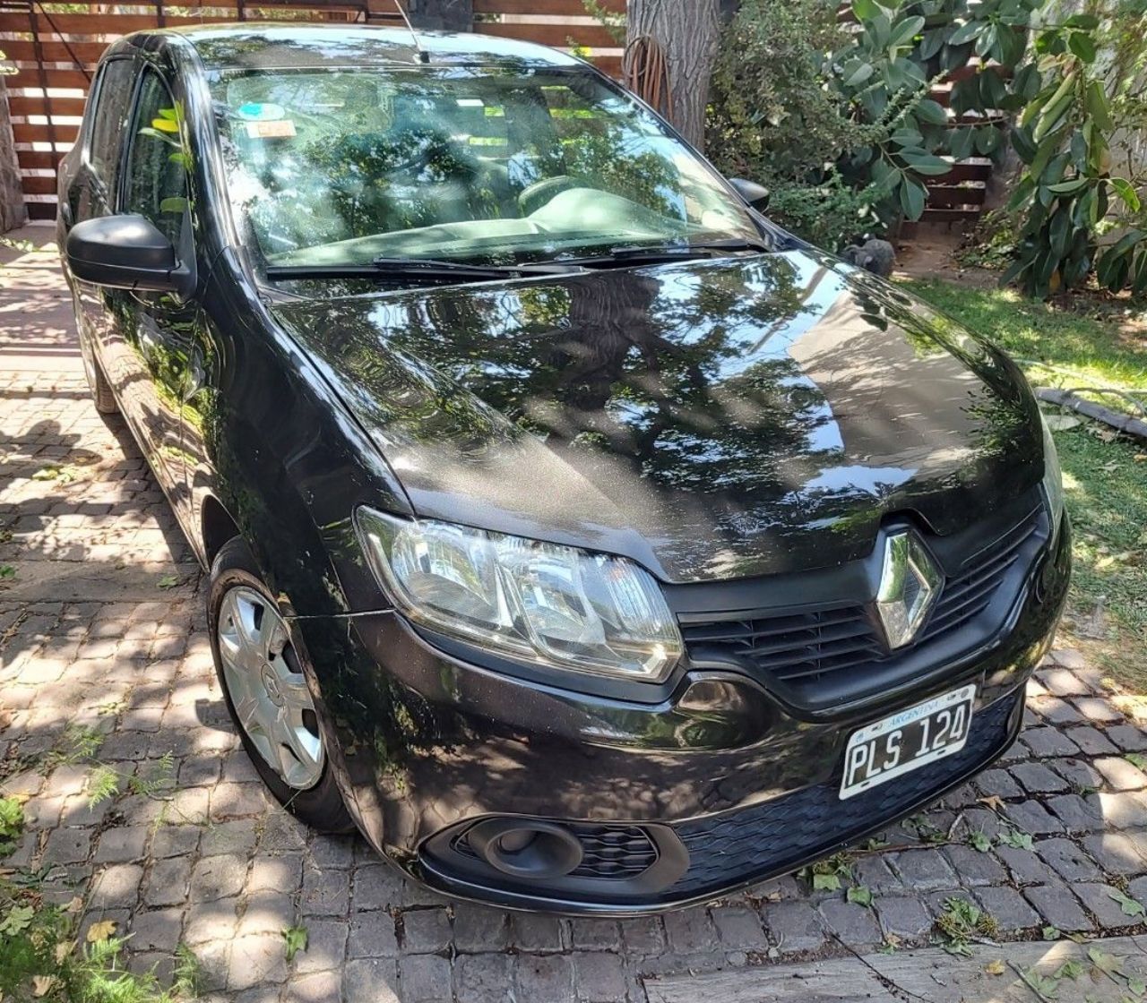Renault Sandero Usado en Buenos Aires, deRuedas