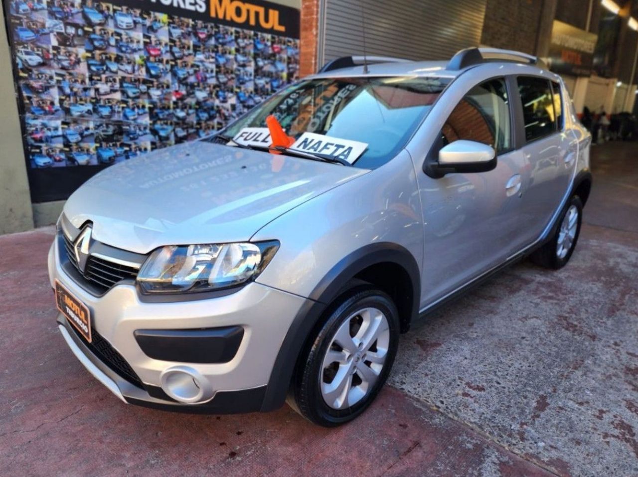 Renault Sandero Usado en Mendoza, deRuedas