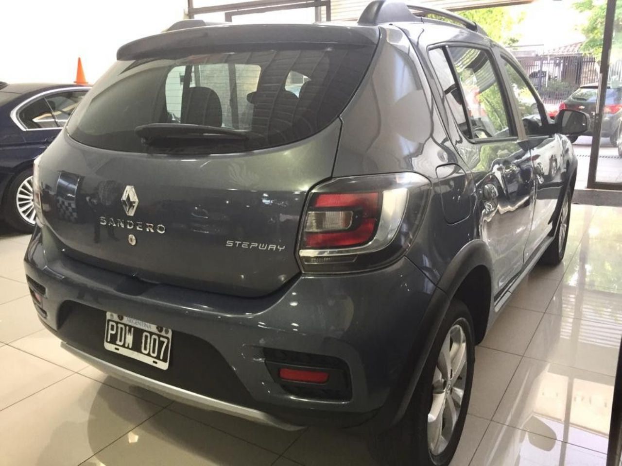 Renault Sandero Usado en Mendoza, deRuedas