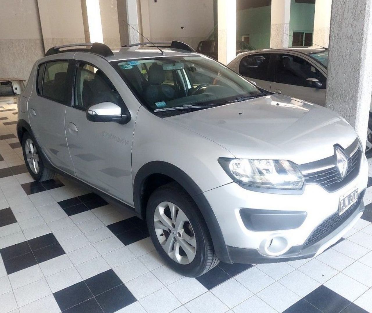 Renault Sandero Usado en Mendoza, deRuedas