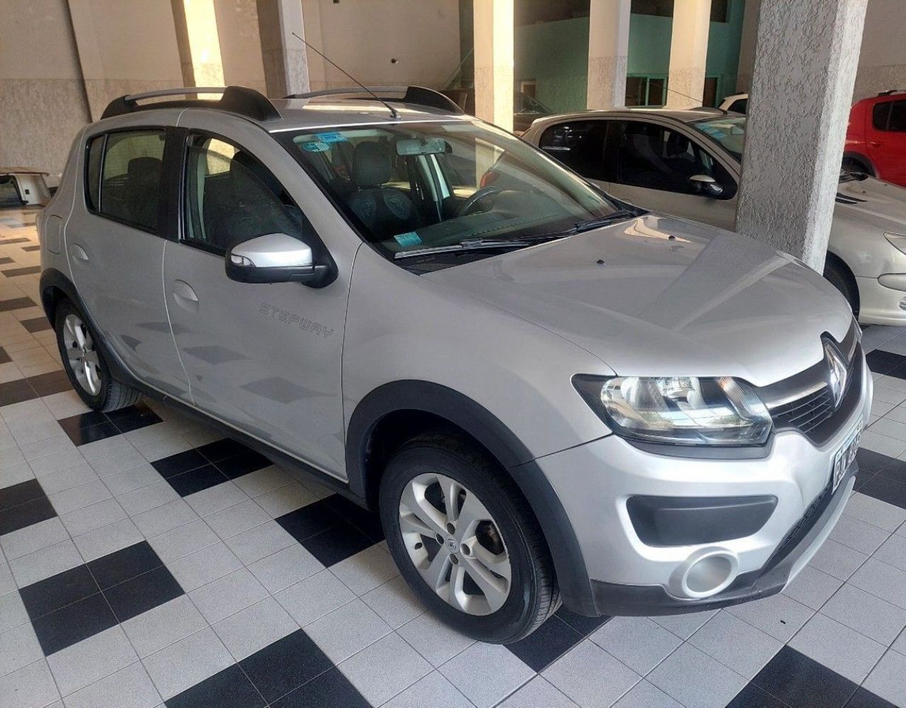 Renault Sandero Usado en Mendoza, deRuedas