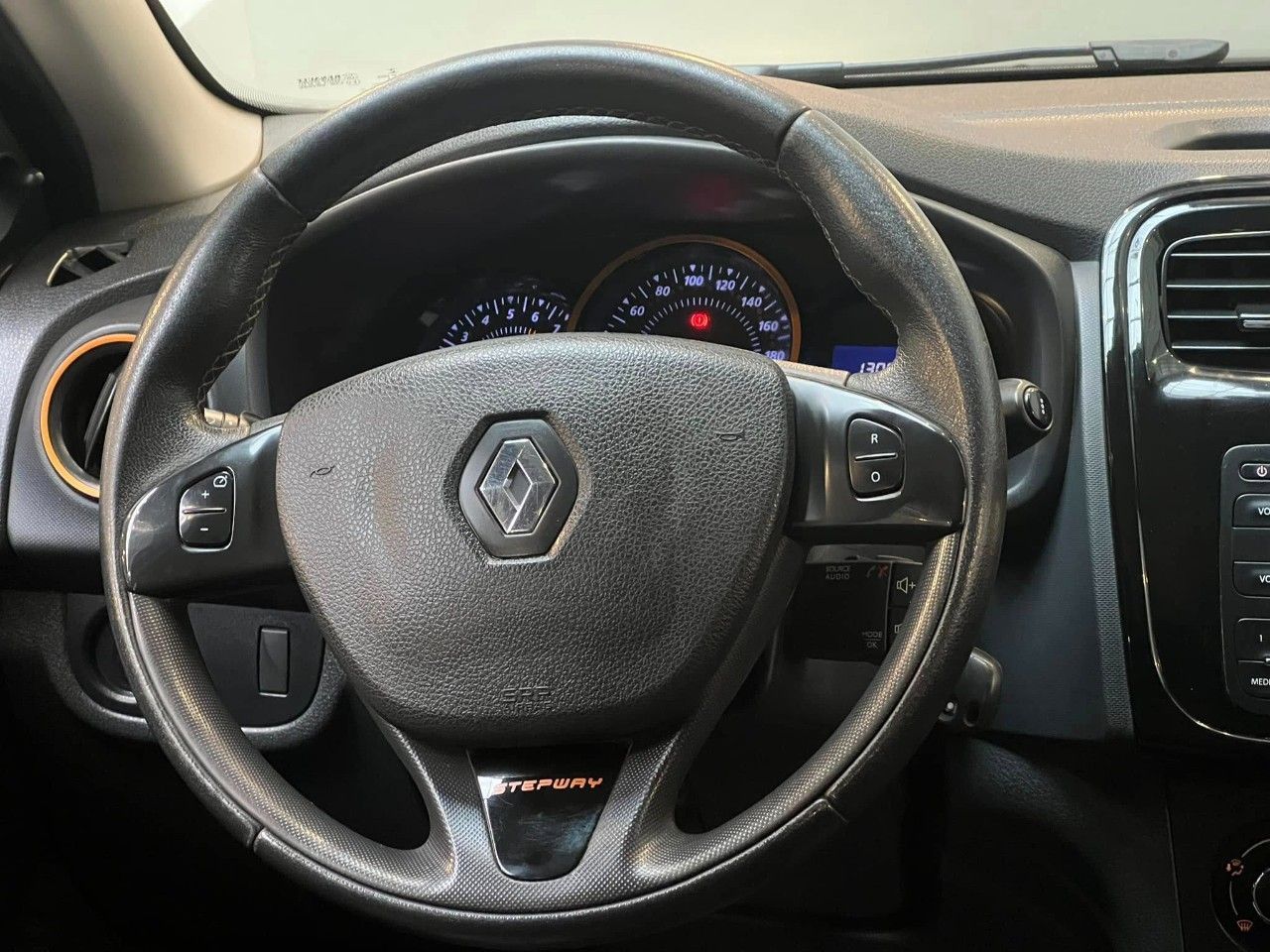 Renault Sandero Usado Financiado en Córdoba, deRuedas