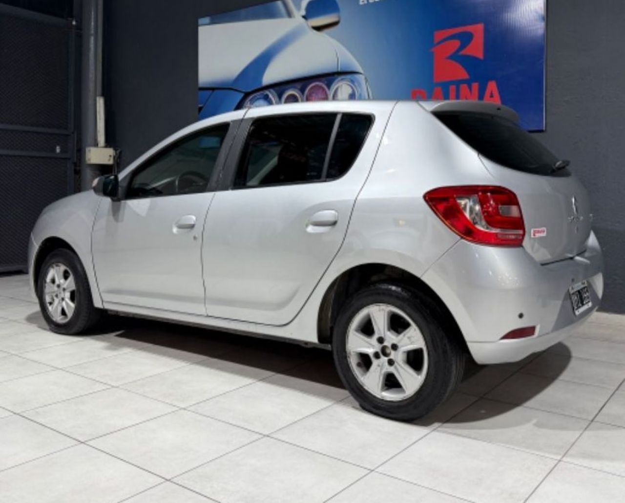 Renault Sandero Usado Financiado en Mendoza, deRuedas
