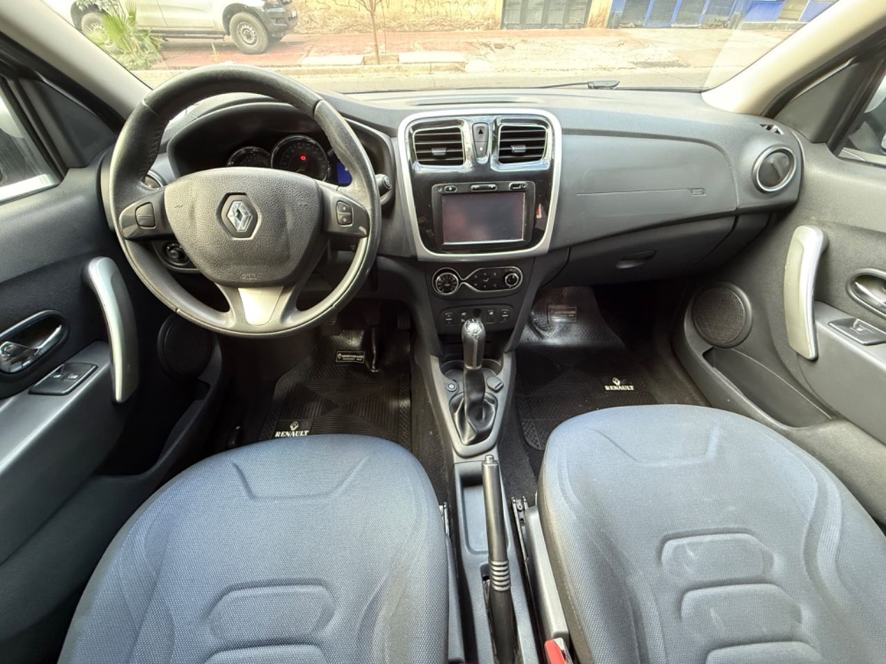 Renault Sandero Usado en Mendoza, deRuedas