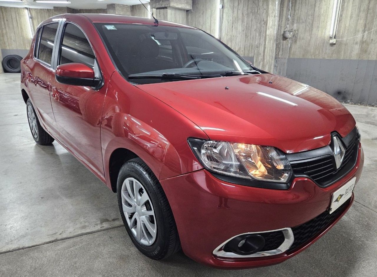 Renault Sandero Usado Financiado en Córdoba, deRuedas