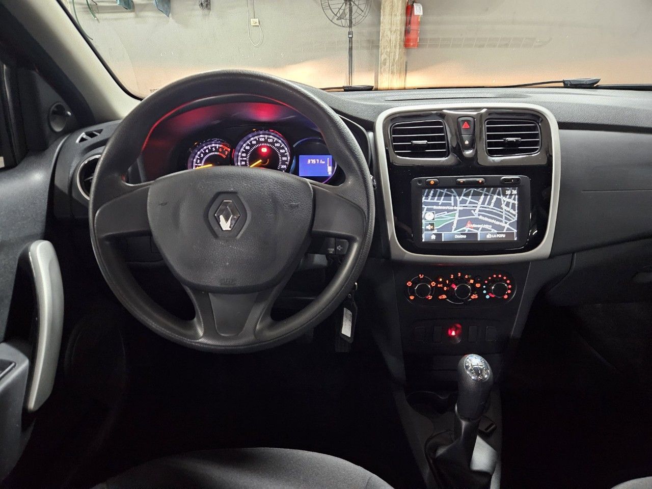 Renault Sandero Usado Financiado en Córdoba, deRuedas