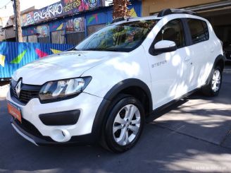 Renault Sandero Usado en Mendoza Financiado