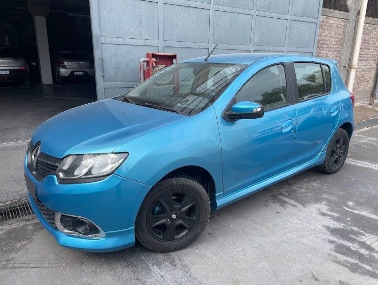 Renault Sandero Usado en San Juan, deRuedas