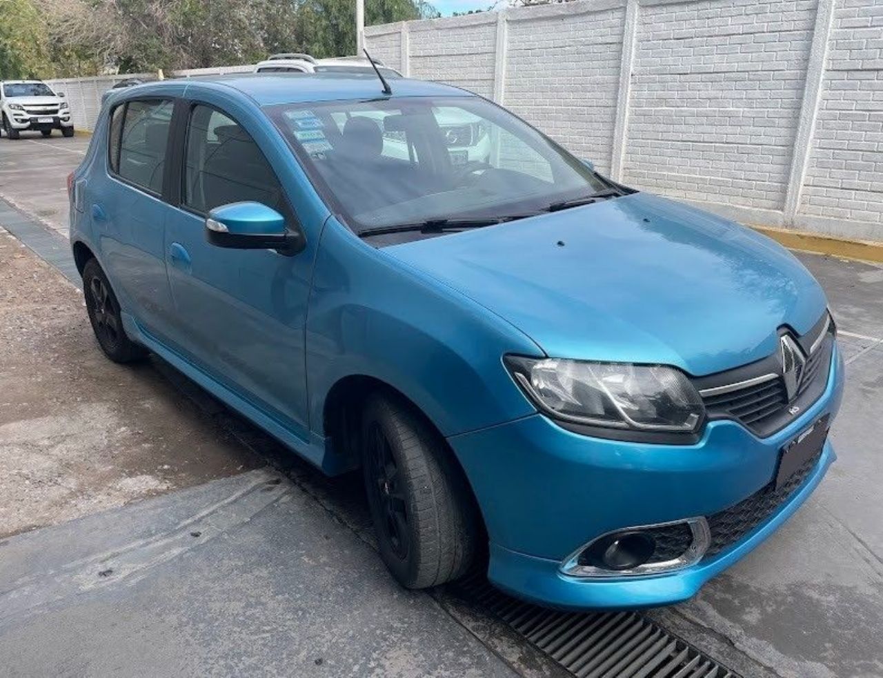 Renault Sandero Usado en San Juan, deRuedas