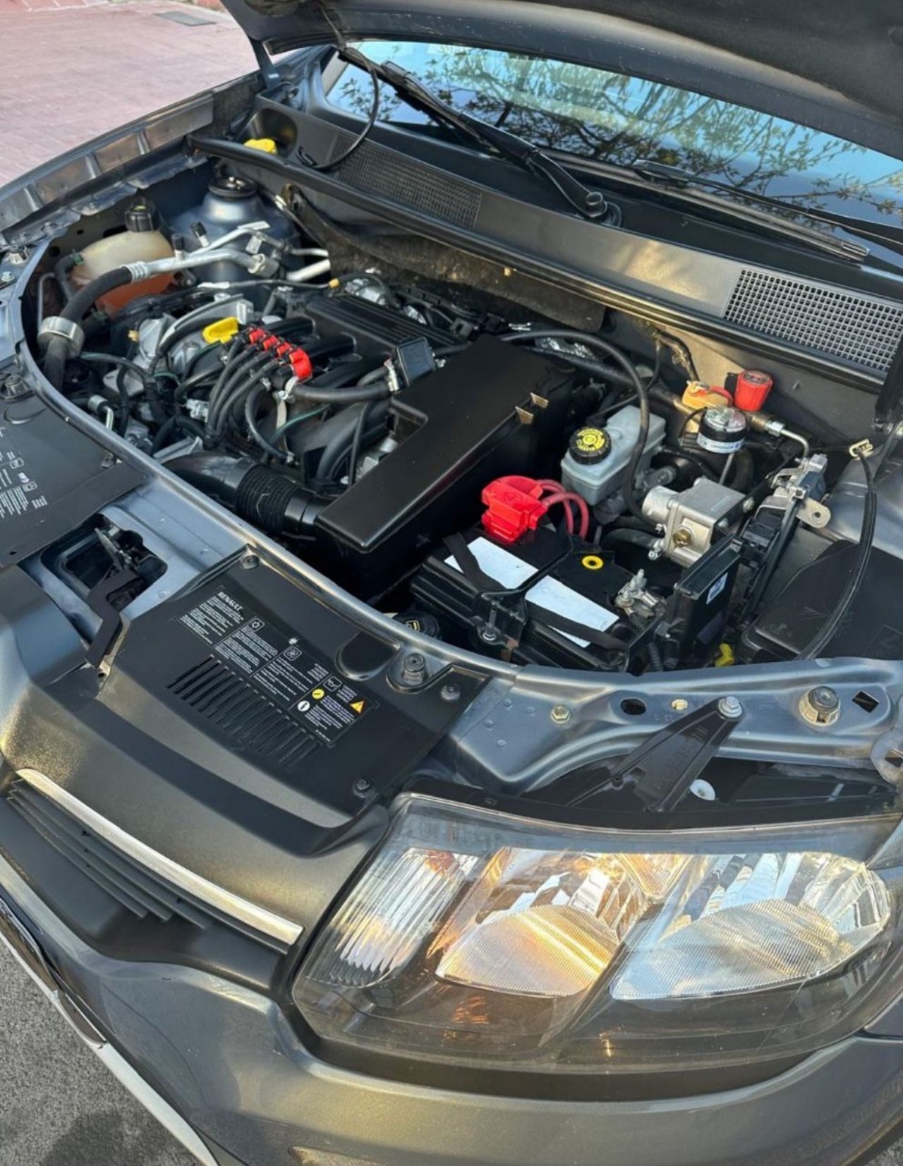 Renault Sandero Usado Financiado en Mendoza, deRuedas