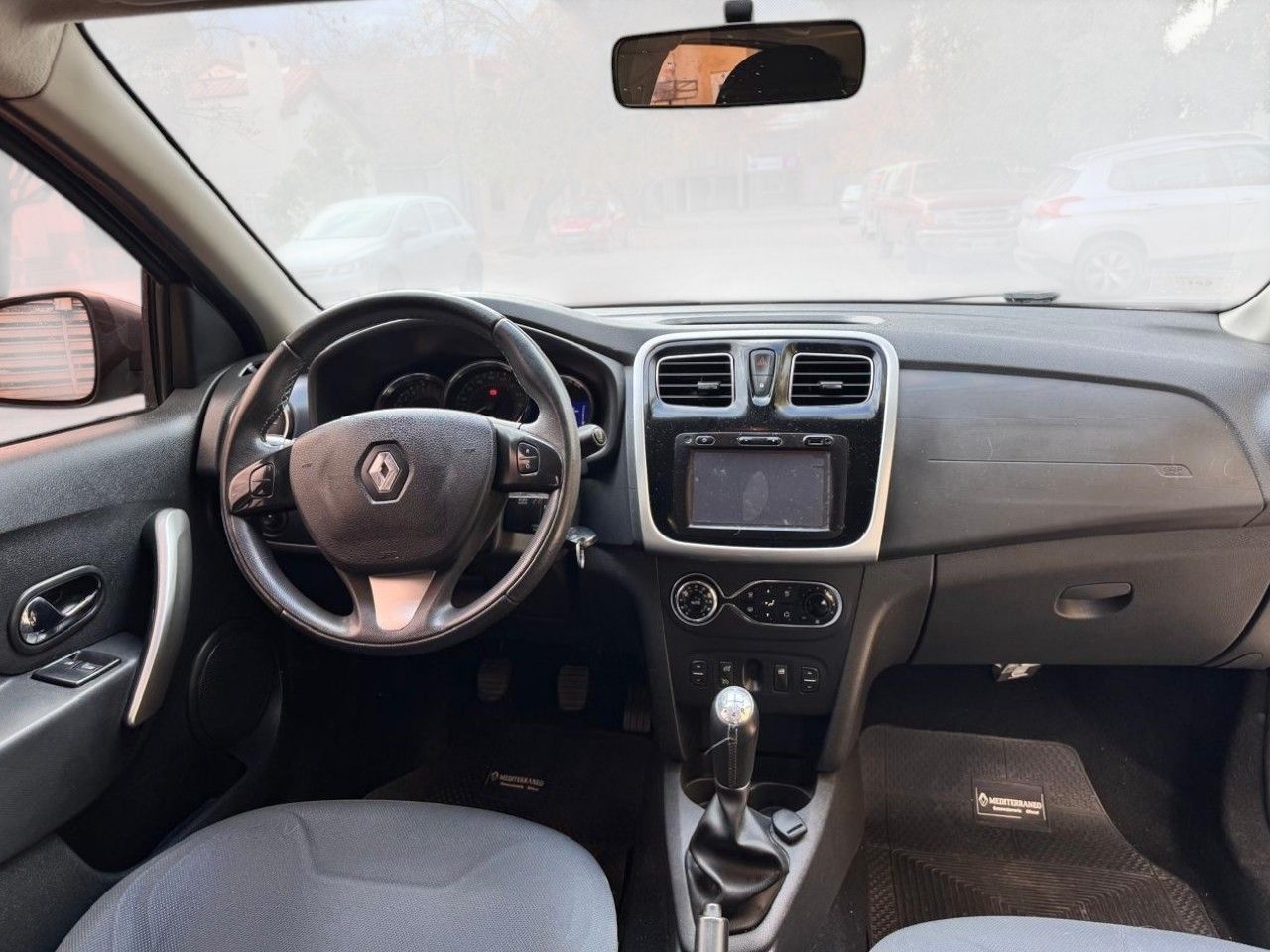 Renault Sandero Usado en Mendoza, deRuedas