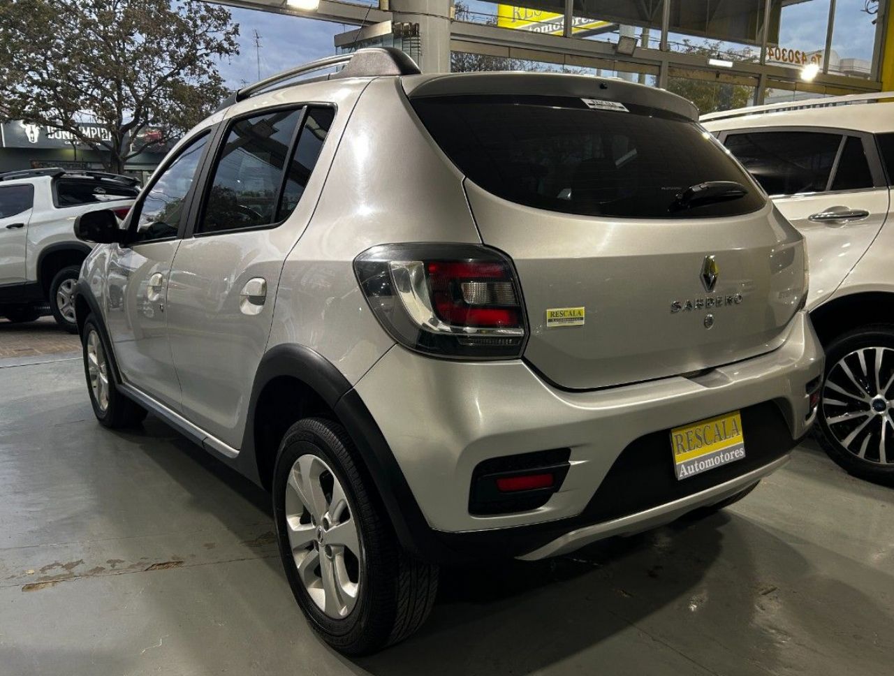 Renault Sandero Usado Financiado en Córdoba, deRuedas
