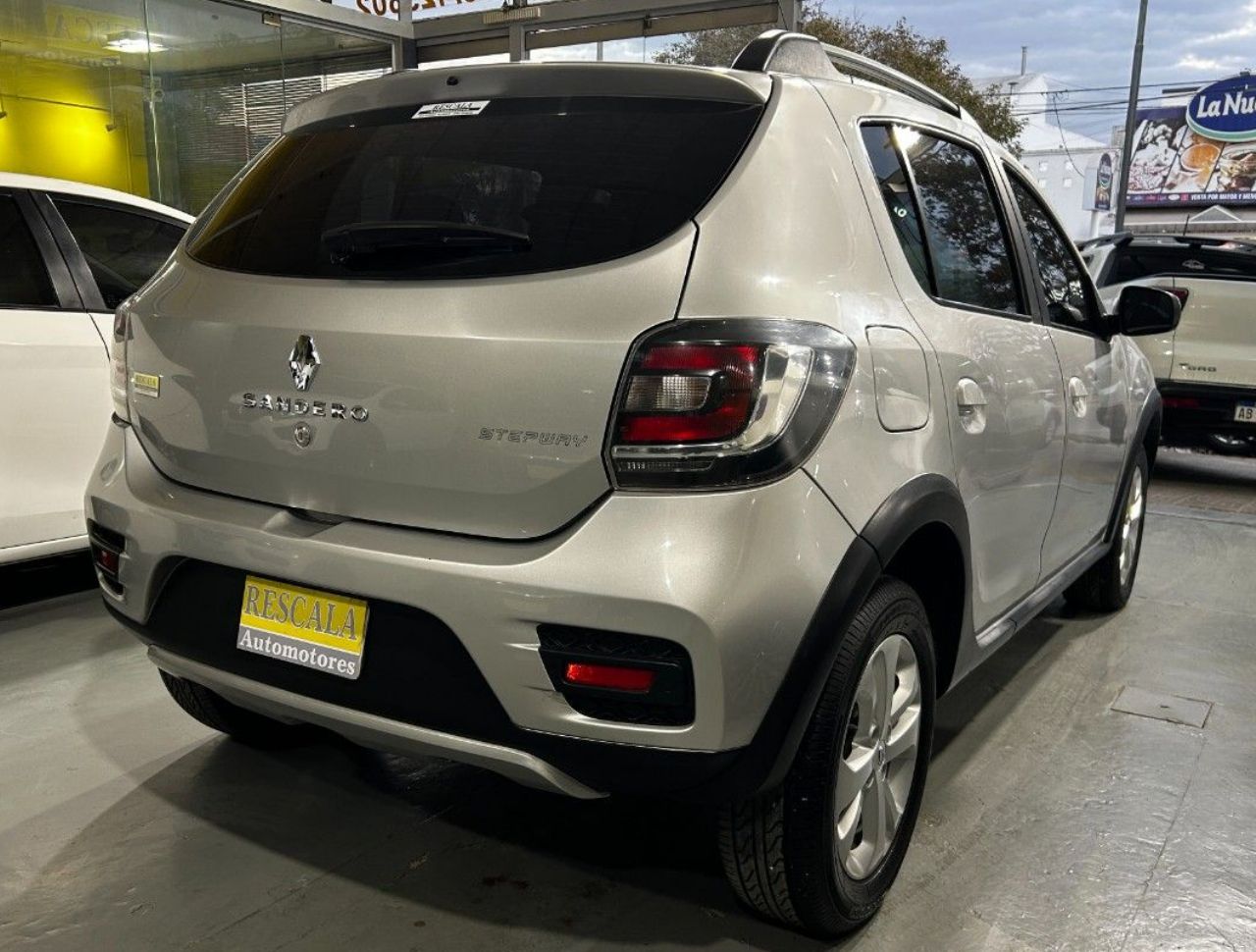 Renault Sandero Usado Financiado en Córdoba, deRuedas