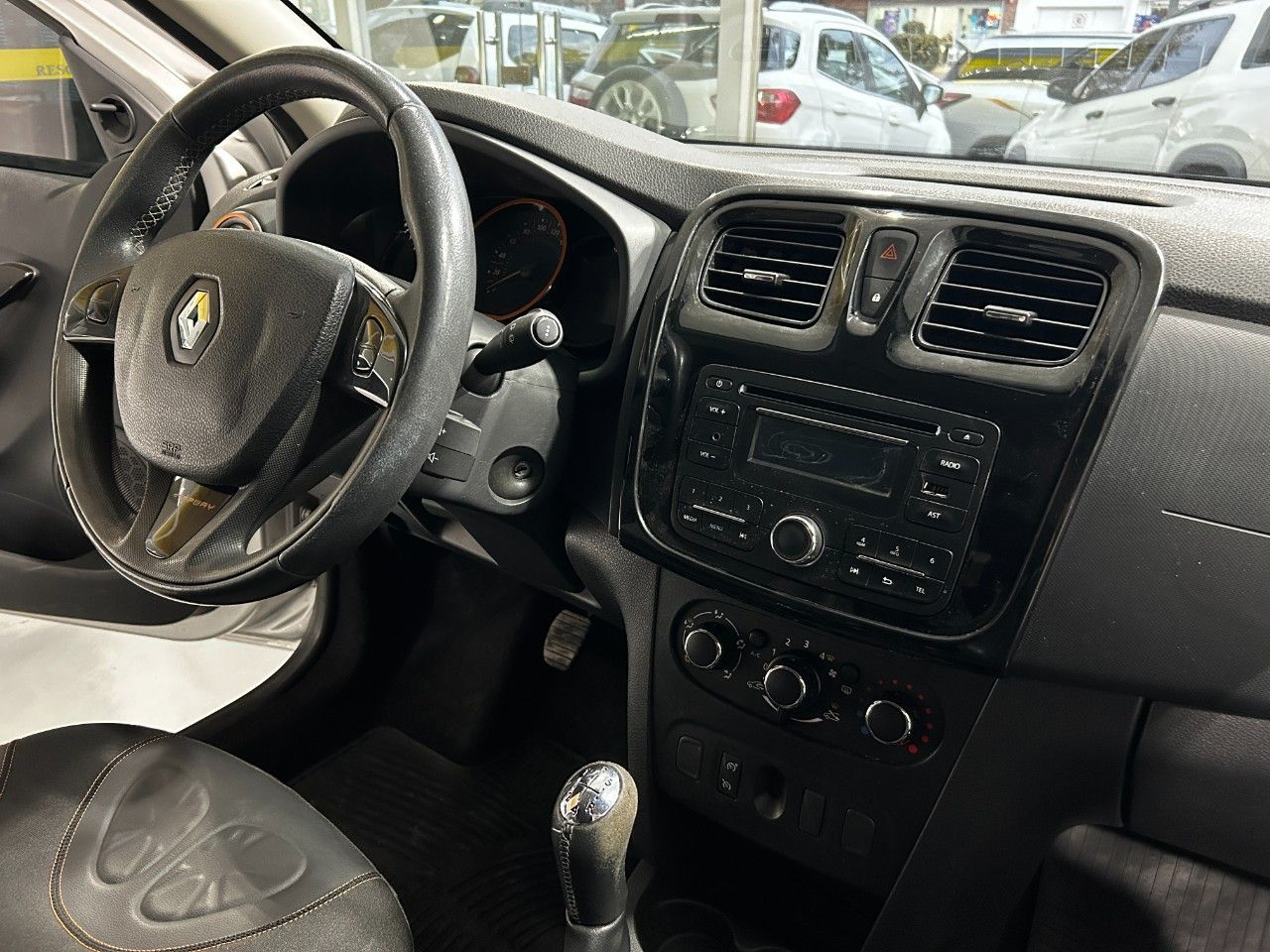 Renault Sandero Usado Financiado en Córdoba, deRuedas