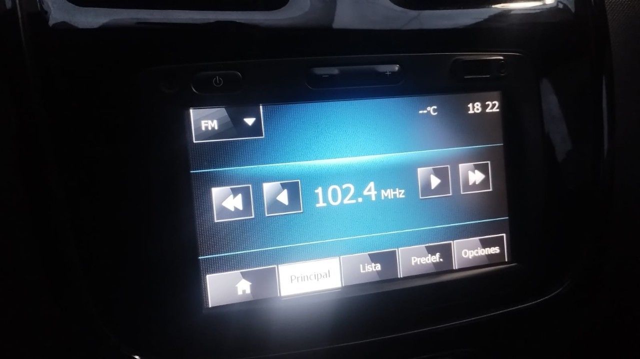 Renault Sandero Usado Financiado en Córdoba, deRuedas